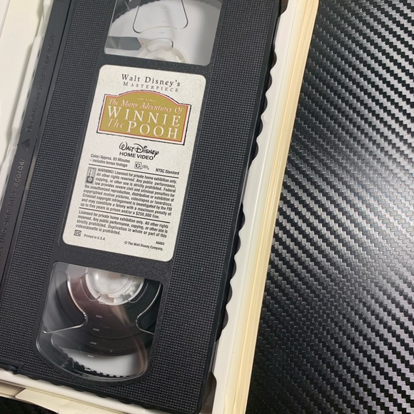 Disney Winnie the Pooh vhs - Picture 2 of 2